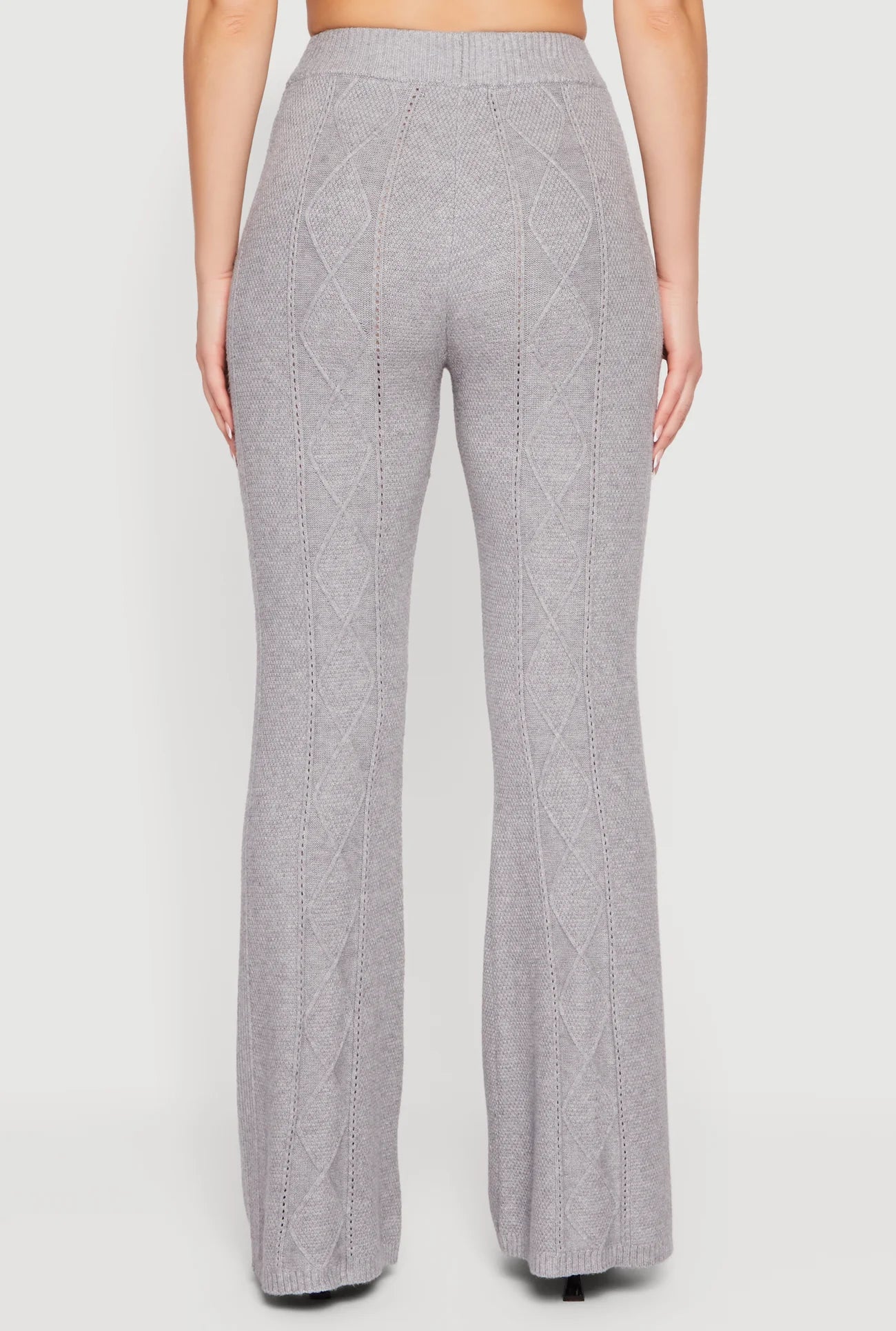 THE CABLE KNIT CHIC SET